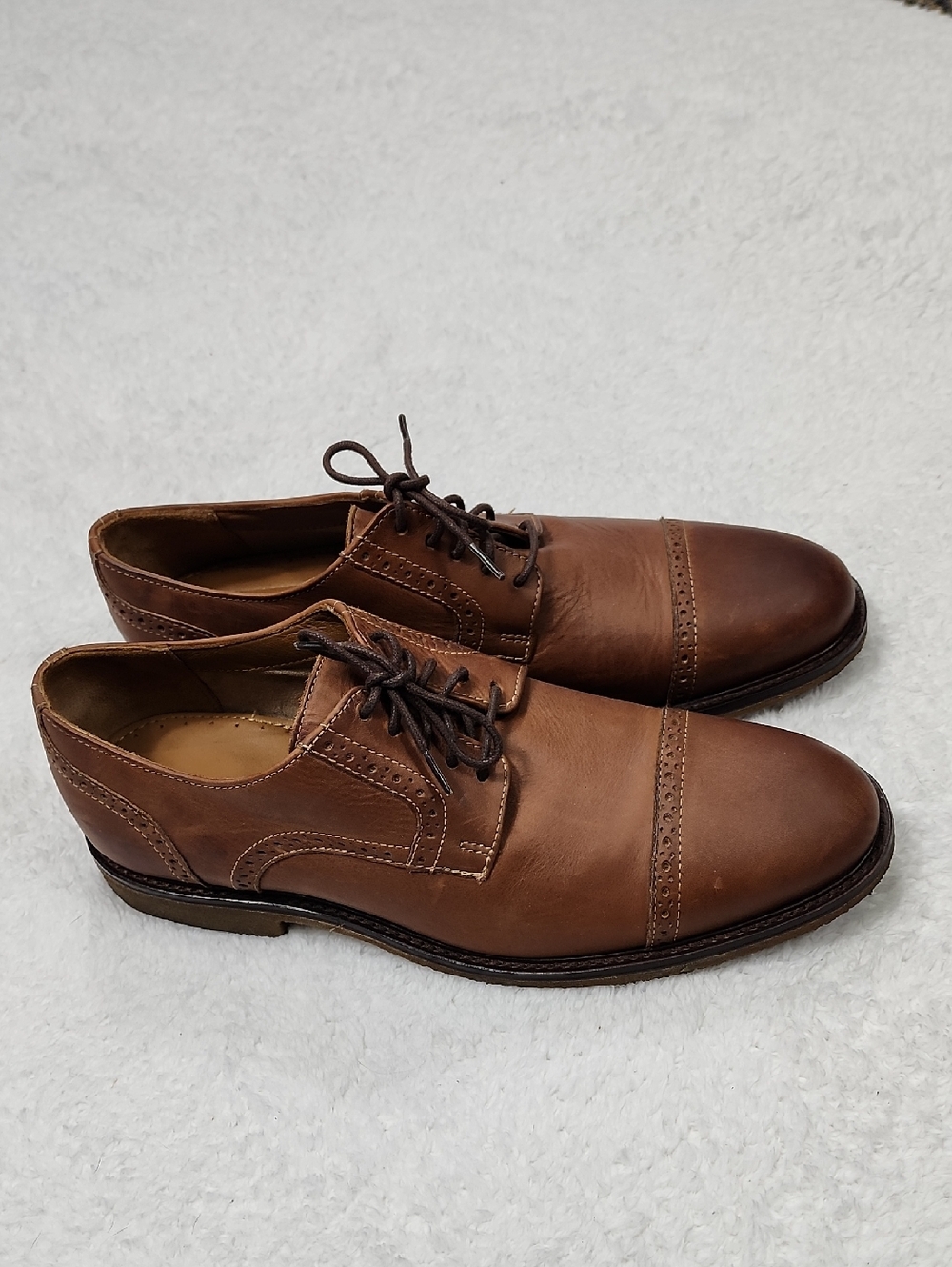 Johnston & Murphy Leather Cap Toe Brogue Detail Oxfords